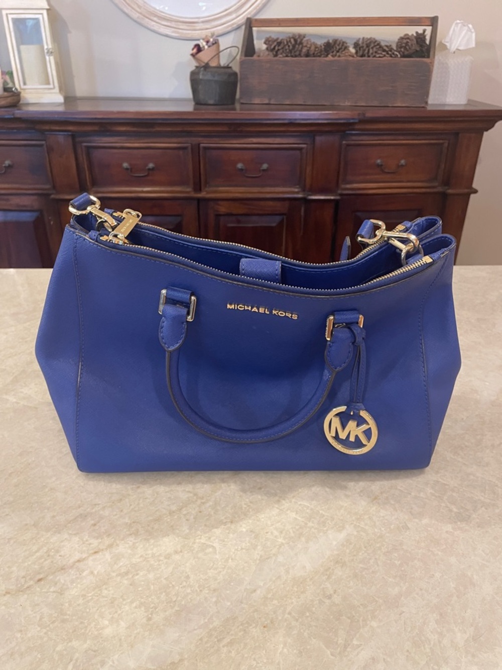 Michael Kors Royal Blue Saffiano Leather Satchel with Gold Hardware - Picture 2 of 7